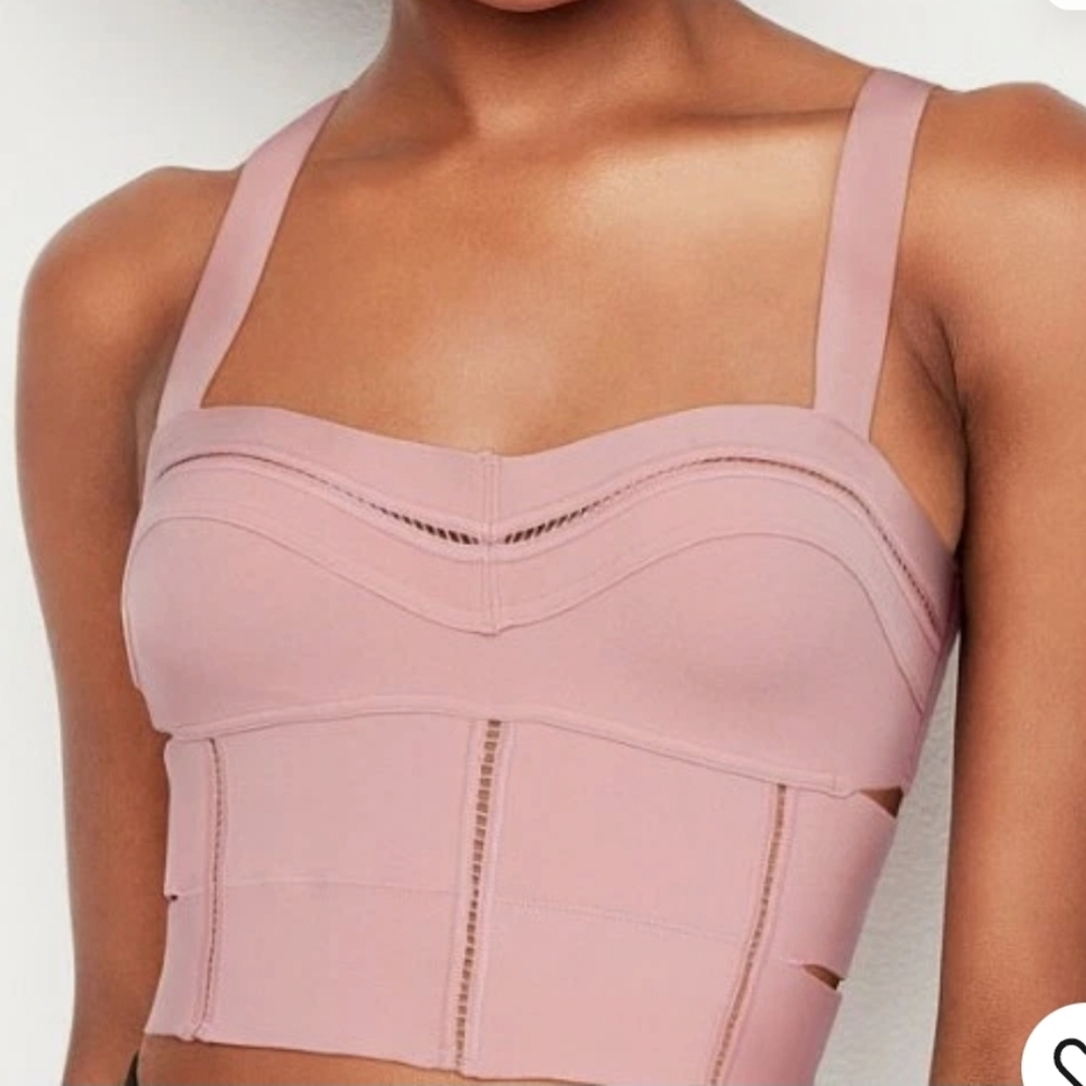 NWOT VS studio unlined wireless knit sport Bra NEW large demure pink. Medium